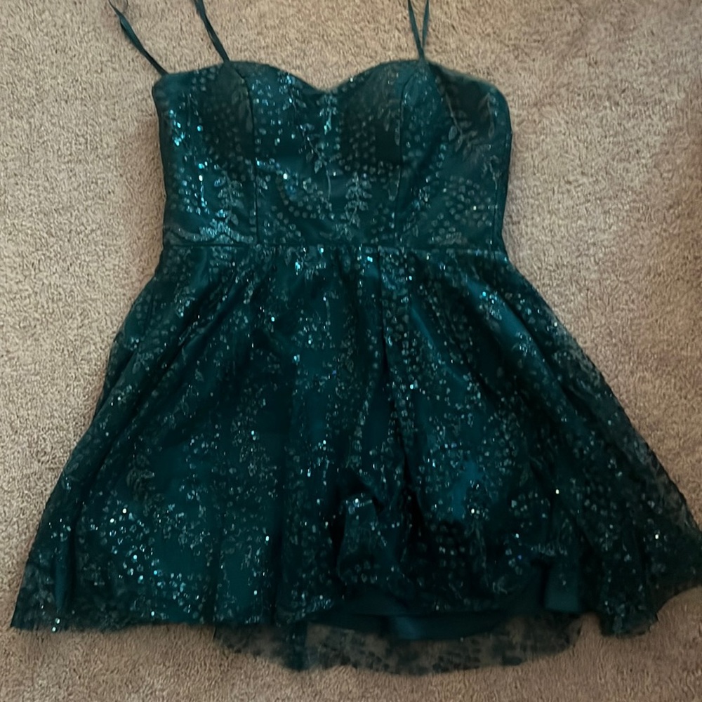 COPY - Size 9 Emerald Green Homecoming dress